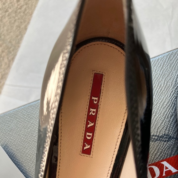 Prada Black Patent Open Toe Pump - Picture 4 of 7